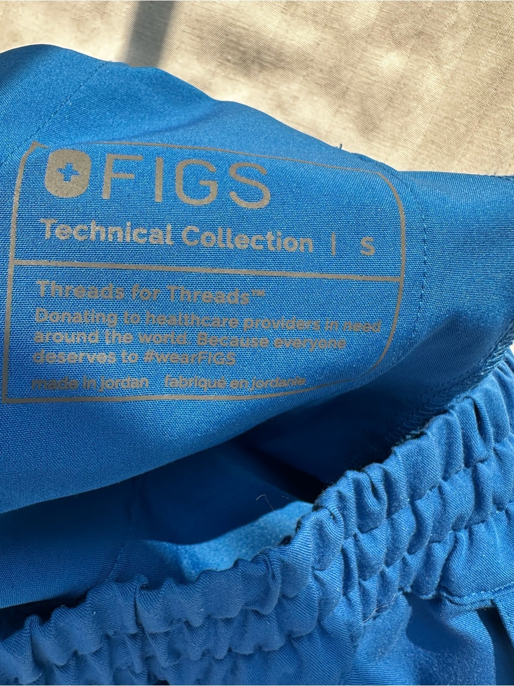 FIGS Women's Scrub Set Royal Blue Montex Top XS & Uman Jogger Pants S - Picture 13 of 14
